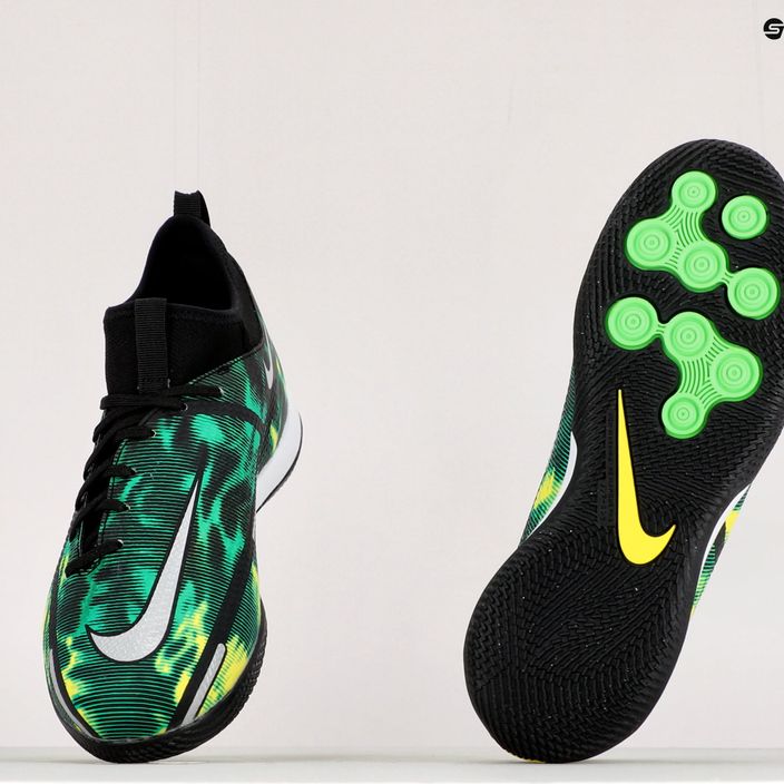 Детски футболни обувки Nike Phantom GT2 Academy DF SW IC Jr зелени DM0740-003 10