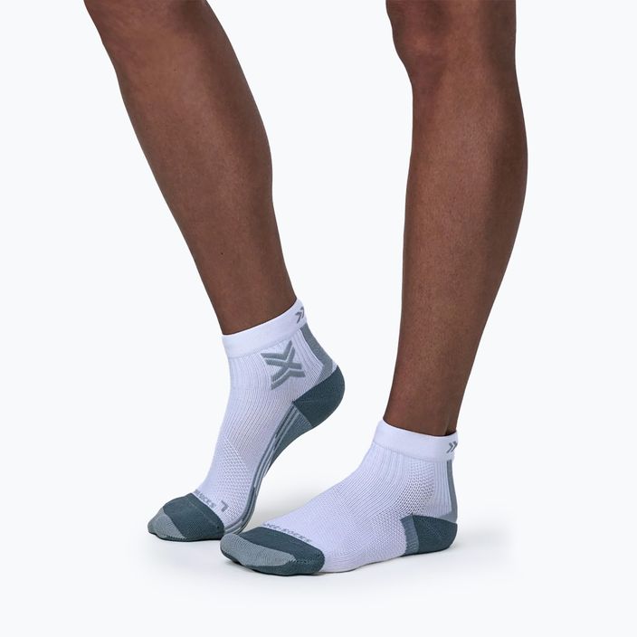 Дамски чорапи за бягане X-Socks Run Discover Ankle arctic white/pearl grey 2