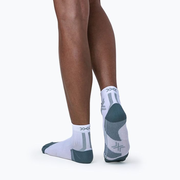Дамски чорапи за бягане X-Socks Run Discover Ankle arctic white/pearl grey 4