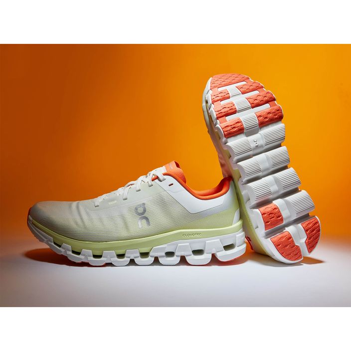 Мъжки обувки за бягане On Cloudflow 4 white/hay 9