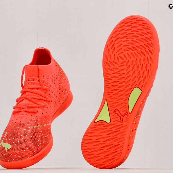 Детски футболни обувки PUMA Future Z 3.4 IT Jr оранжеви 107013 03 10