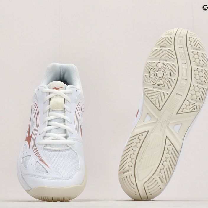 Дамски обувки за волейбол Mizuno Cyclone Speed 3 white/pink V1GC2180K36_36.0/3.5 12