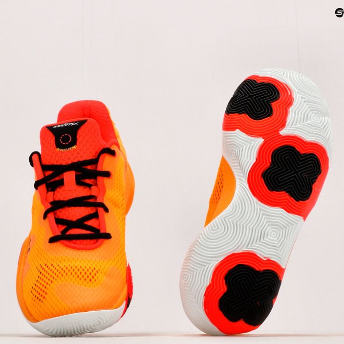 Мъжки баскетболни обувки Under Armour Spawn 4 800 оранжево 3024971-800 18