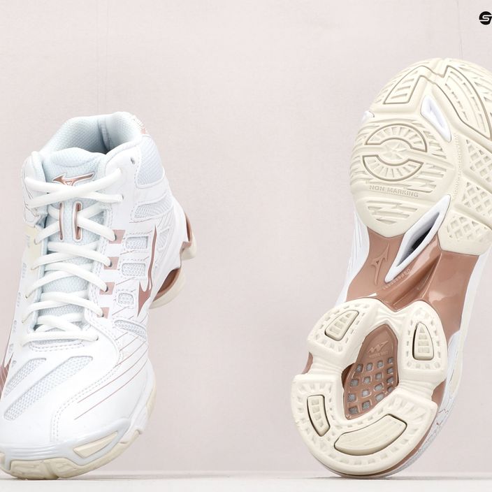 Дамски обувки за волейбол Mizuno Wave Voltage Mid white V1GC216536 12