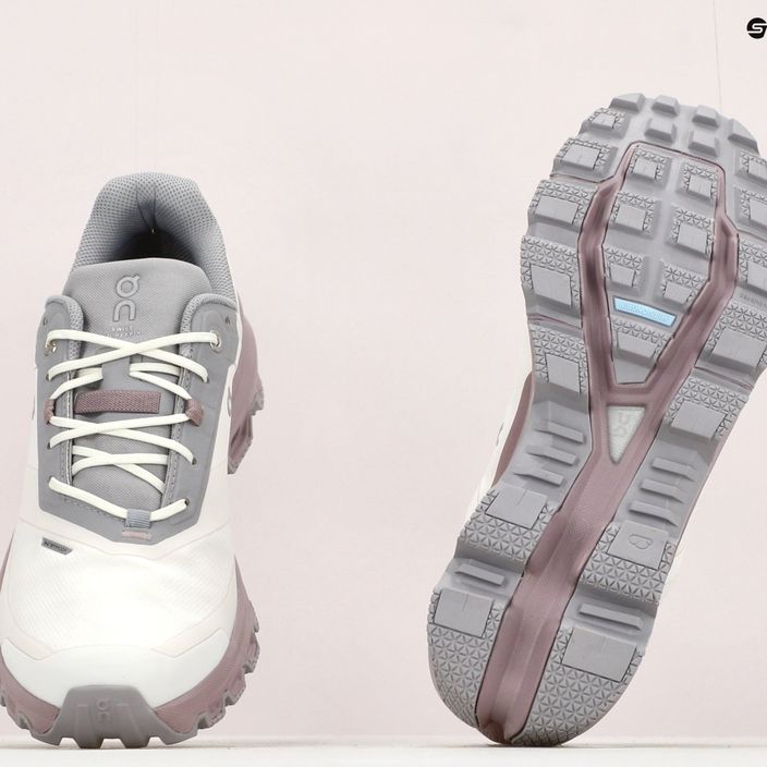 Дамски обувки за бягане ON Cloudventure Waterproof Ice/Heron 3298576 13