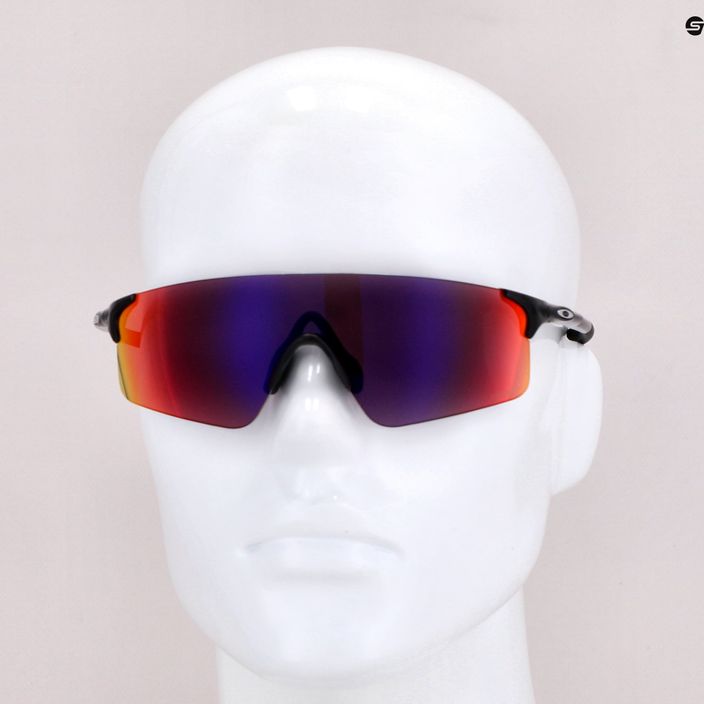 Мъжки слънчеви очила Oakley Evzero Blades в черно и лилаво 0OO9454 6