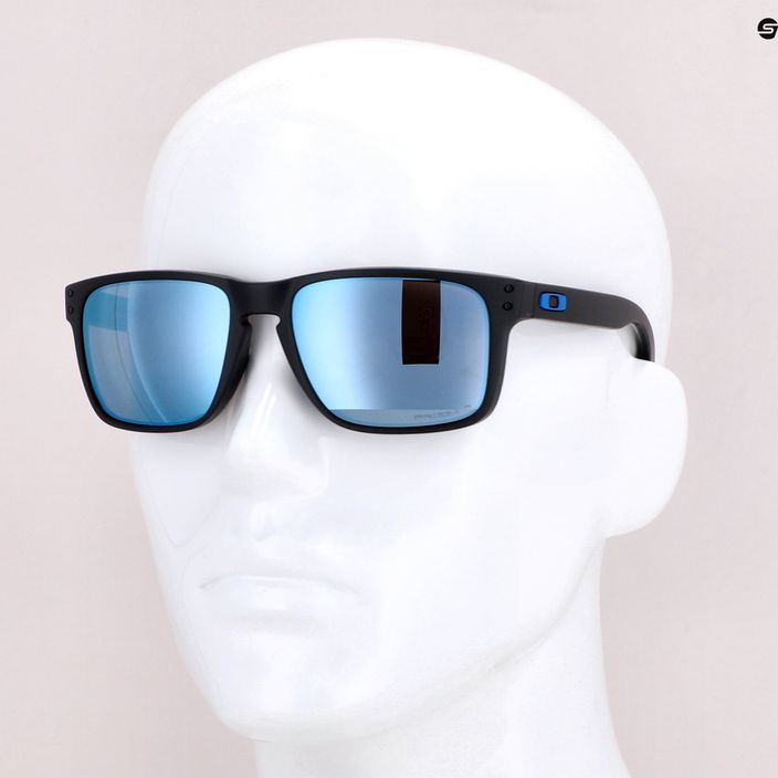 Слънчеви очила Oakley Holbrook XL черно и синьо 0OO9417 7