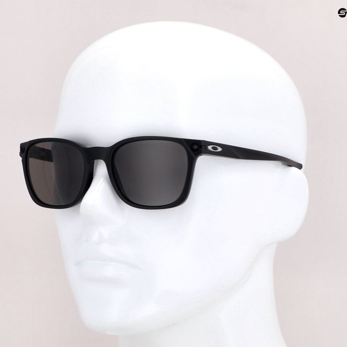 Мъжки слънчеви очила Oakley Ojector black/grey 0OO9018 7