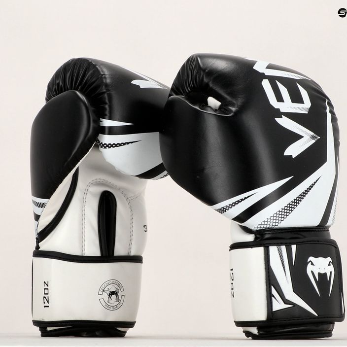 Боксови ръкавици Venum Challenger 3.0 black VENUM-03525-108-10OZ 15