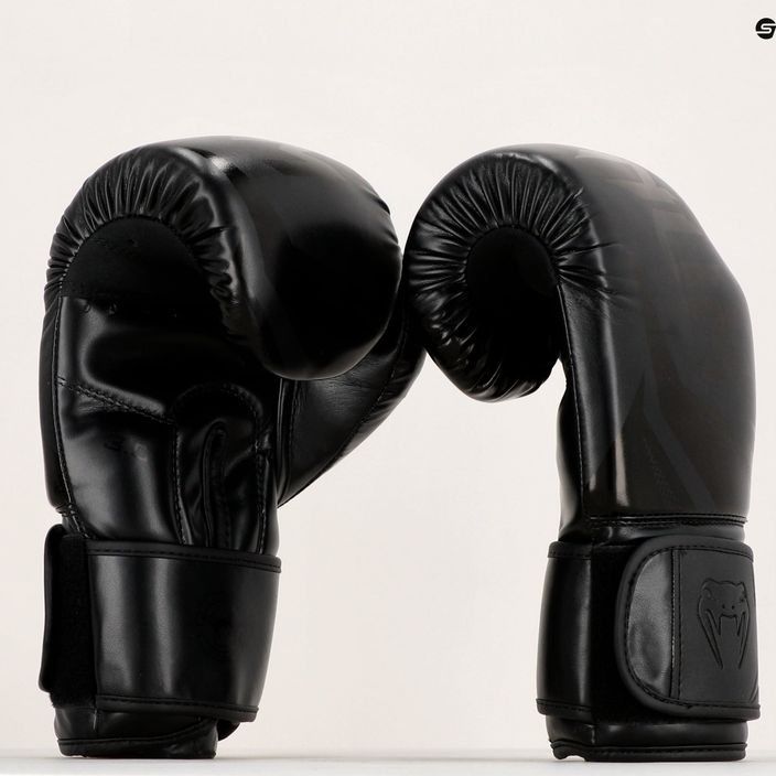 Venum Challenger 3.0 мъжки боксови ръкавици черни VENUM-03525 13