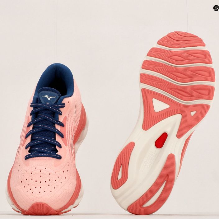 Дамски обувки за бягане Mizuno Wave Sky 6 pink J1GD220273 13
