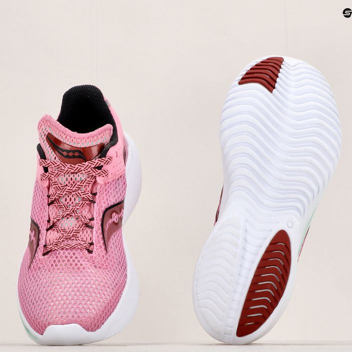 Дамски обувки за бягане Saucony Kinvara 14 pink S10823-25 17