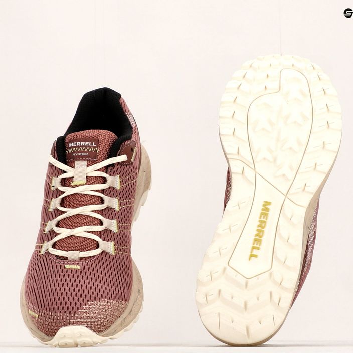 Дамски обувки за бягане Merrell Fly Strike pink J067618 19