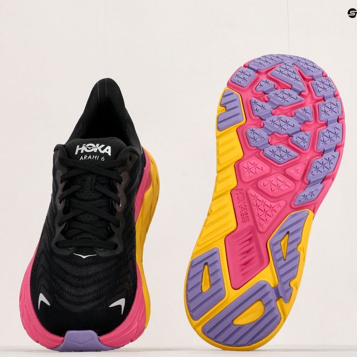 Дамски обувки за бягане HOKA Arahi 6 black-pink 1123195-BPYR 12