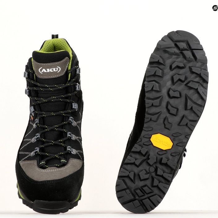 Мъжки обувки за преходи AKU Trekker Lite III GTX черен-зелен 977-110-7 13