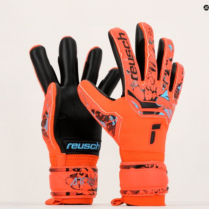 Reusch Attrakt Grip Evolution вратарски ръкавици червени 5370825-3333 8