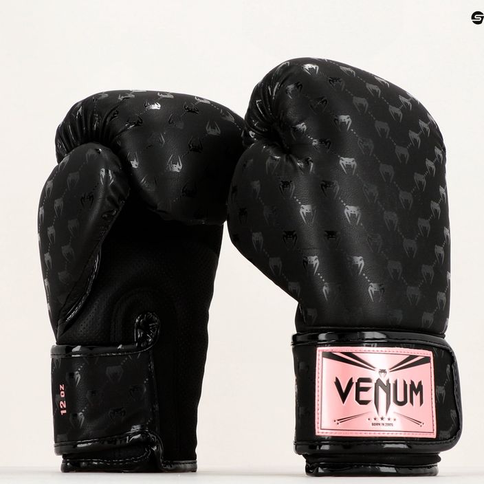 Венум Impact Monogram черно-златни боксови ръкавици VENUM-04586-537 15