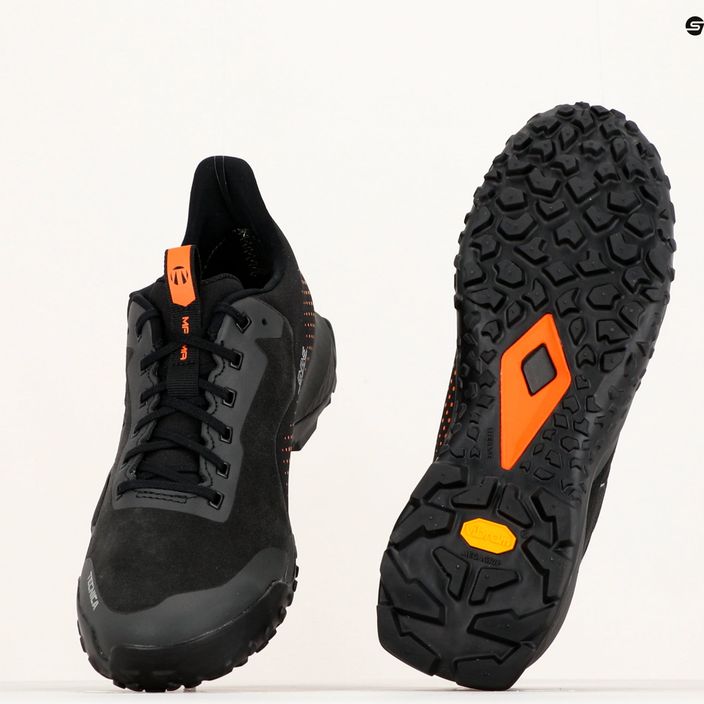 Мъжки обувки за трекинг Tecnica Magma GTX black TE11240500001 11