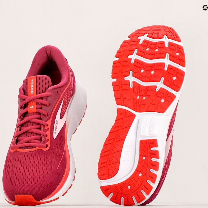 Brooks Trace 2 дамски обувки за бягане червени 1203751B630 11