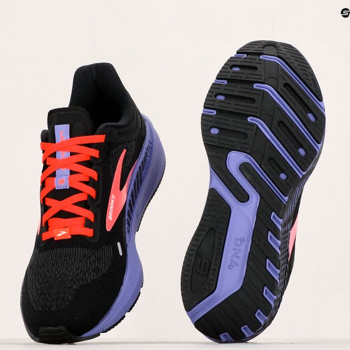 Brooks Launch GTS 9 дамски обувки за бягане черни 1203741B026 11