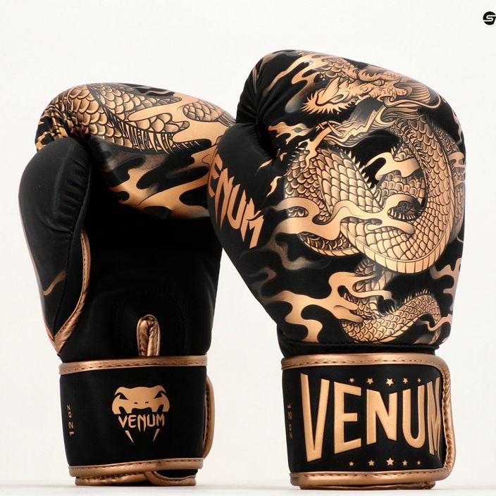 Venum Dragon's Flight черни и златни боксови ръкавици 03169-137 7
