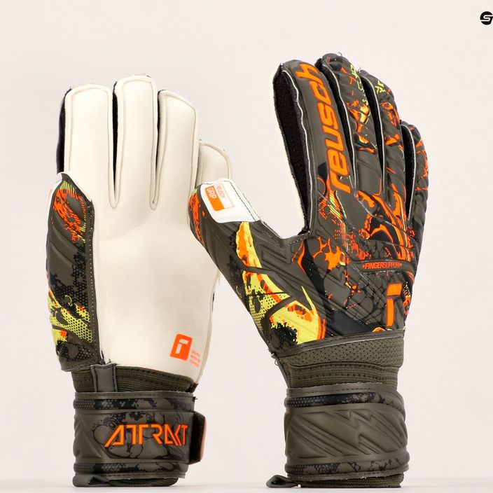 Reusch Attrakt Grip Finger Support вратарски ръкавици зелено-оранжеви 5370010-5556 10