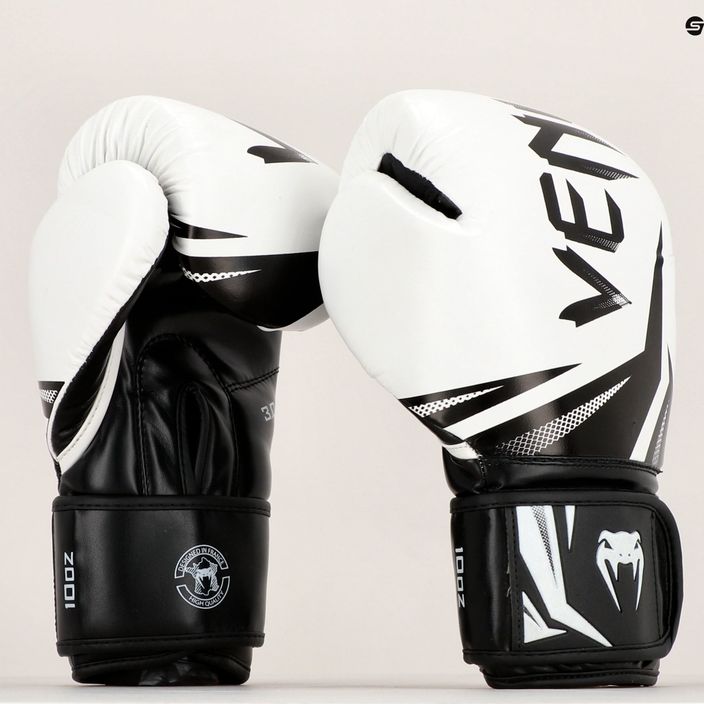 Venum Challenger 3.0 боксови ръкавици черно-бели 03525-210 13