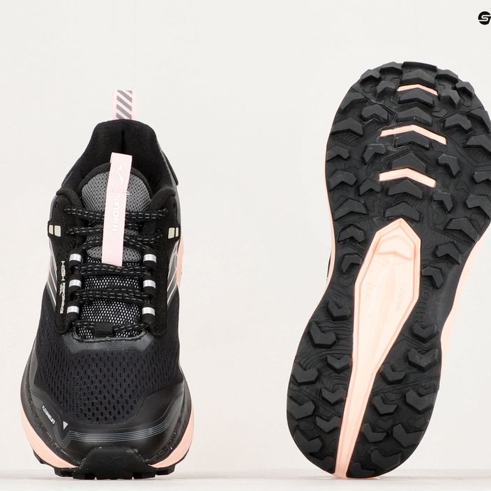 Дамски обувки за бягане Joma Tundra black/pink 13