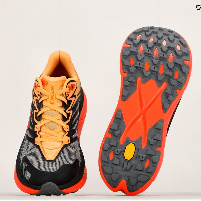 Мъжки обувки за бягане HOKA Tecton X 2 black/flame 20
