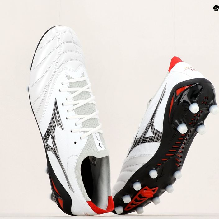 Mizuno Morelia Neo IV Beta JP MD мъжки футболни обувки бяло/черно/китайско червено 13
