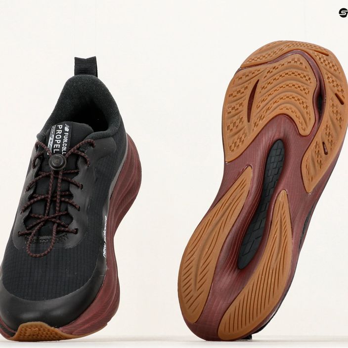 Дамски обувки за бягане New Balance WFCPWV1 black 12
