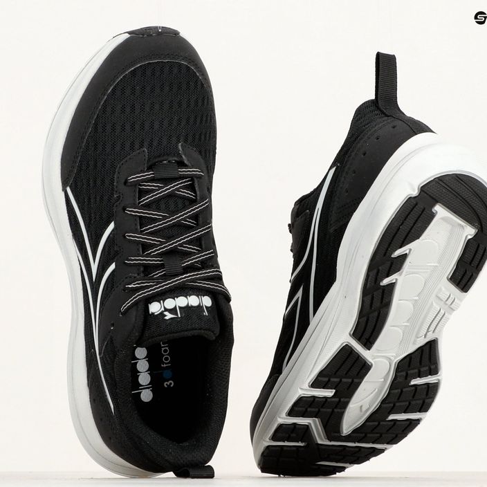 Дамски обувки за бягане Diadora Snipe black/glacier grey 12