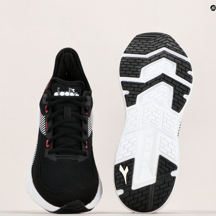 Мъжки обувки за бягане Diadora Passo 3 black/white 18