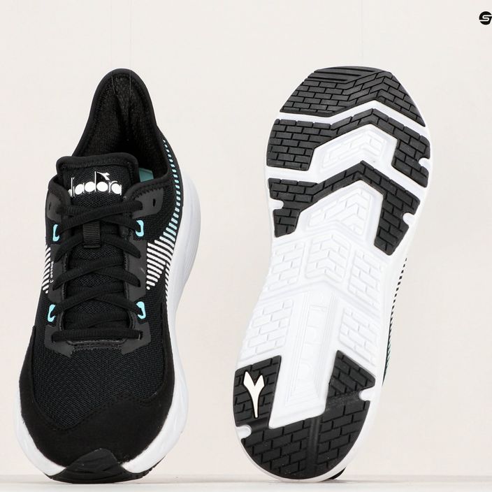 Дамски обувки за бягане Diadora Passo 3 black/white/aruba blue 19