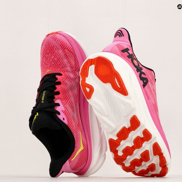 Дамски обувки за бягане HOKA Clifton 9 raspberry/strawberry 10