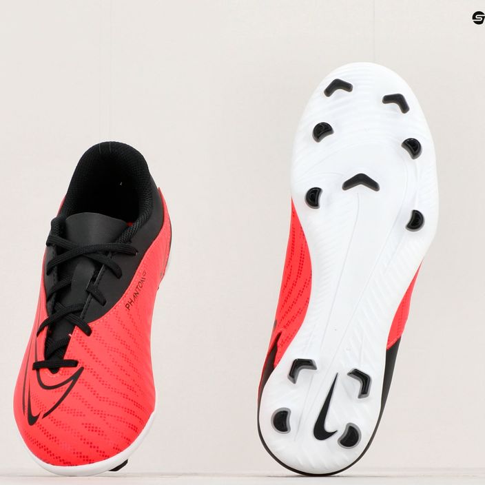 Детски футболни обувки Nike Jr Phantom GX Club FG/MG bright crimson/black/white 8