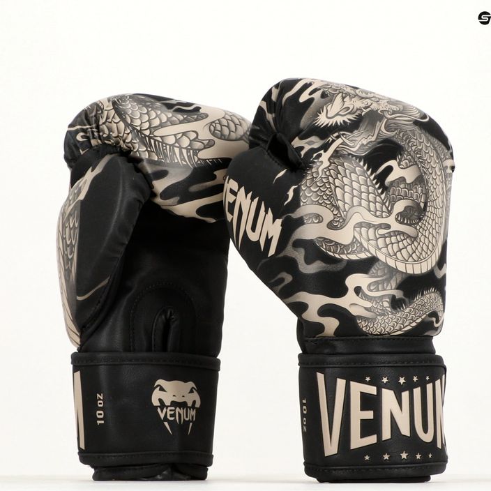 Боксови ръкавици Venum Dragon's Flight black/sand 12