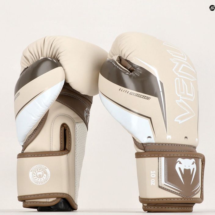 Пясъчни боксови ръкавици Venum Elite Evo 10