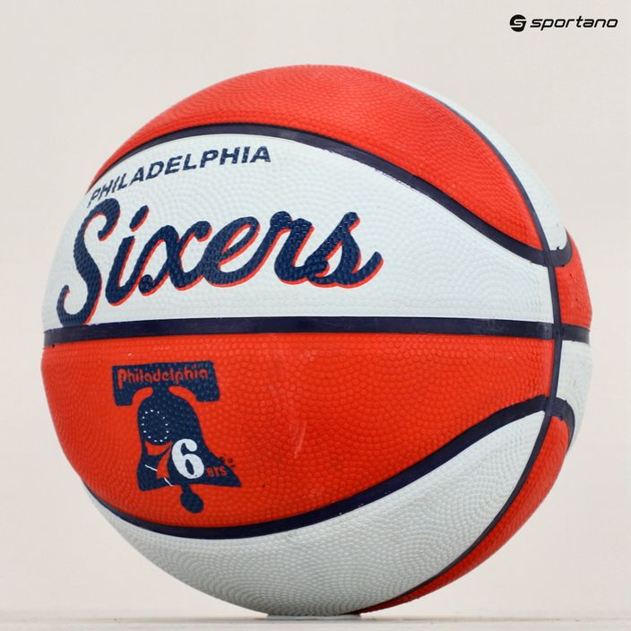 Wilson NBA Team Retro Mini баскетболна топка Philadelphia 76ers Red WTB3200XBPHI 5