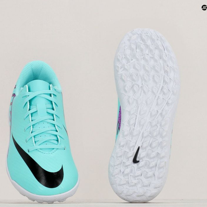 Детски футболни обувки Nike Jr Mercurial Vapor 15 Club TF hyper turquoise/black/ white/fuchsia dream 8