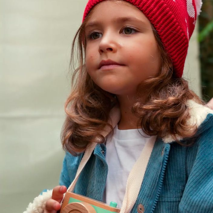 Детска зимна шапка KID STORY Merino sweet heart 8