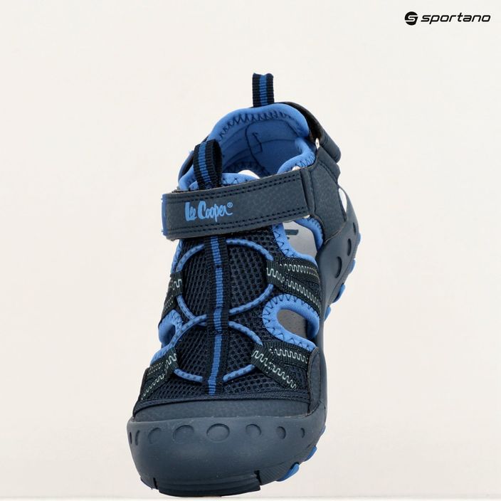 Детски сандали на Lee Cooper LCW-24-03-2323 тъмносиньо/синьо 9