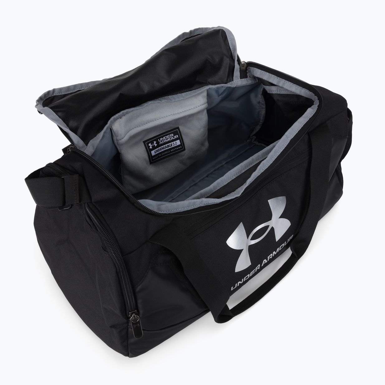 Under Armour Undeniable 5.0 Duffle пътна чанта черна 1369221 3