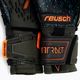 Reusch Attrakt Freegel Fusion Ortho-Tec Вратарски ръкавици зелени 5370090-5555 5