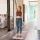 Yoga Design Lab Корк 5,5 мм кафяв Мандала Бяла постелка за йога 7