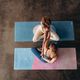 Yoga Design Lab Комбинирана постелка за йога розова 5,5 мм Thar 8