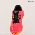 Mizuno Wave Lightning Z8 обувки за волейбол в сияйно червено/бяло/морковено къдрене 9