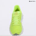 Дамски обувки за бягане Mizuno Wave Sky 8 mizuno neo lime/white/pristine 9
