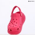 Crocs Classic Crush Clog джапанки с драконови плодове 15
