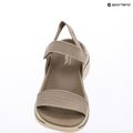 Дамски сандали SKECHERS Go Walk Arch Fit 2.0 в сиво 12